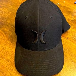Hurley S/M flex fit hat